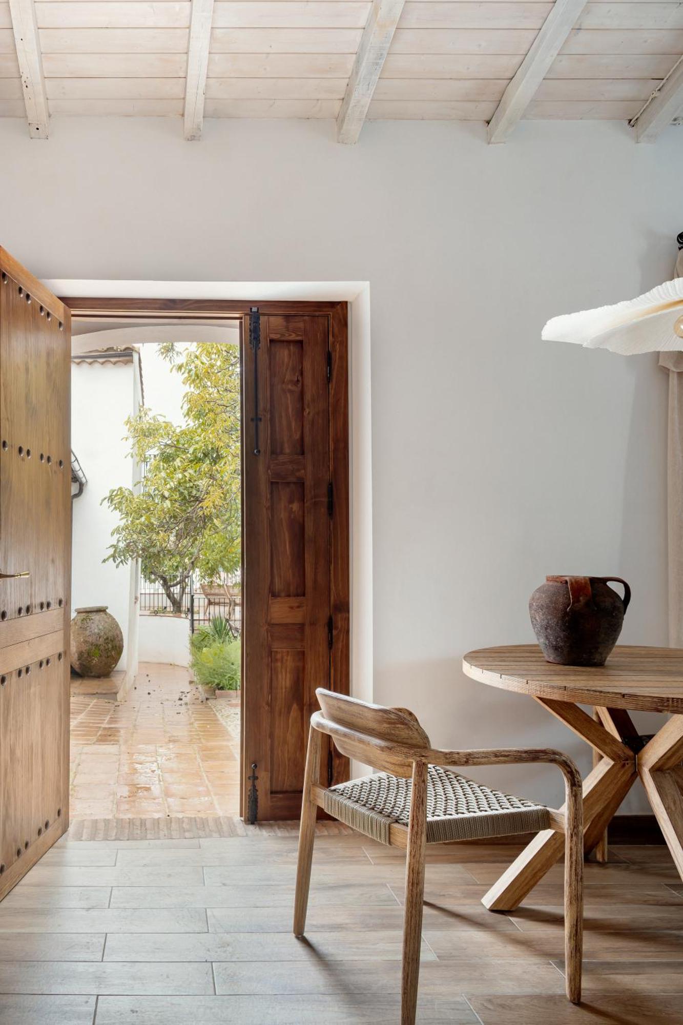 Apartamentos Turisticos El Patio Del Nogal غوادالوبي المظهر الخارجي الصورة