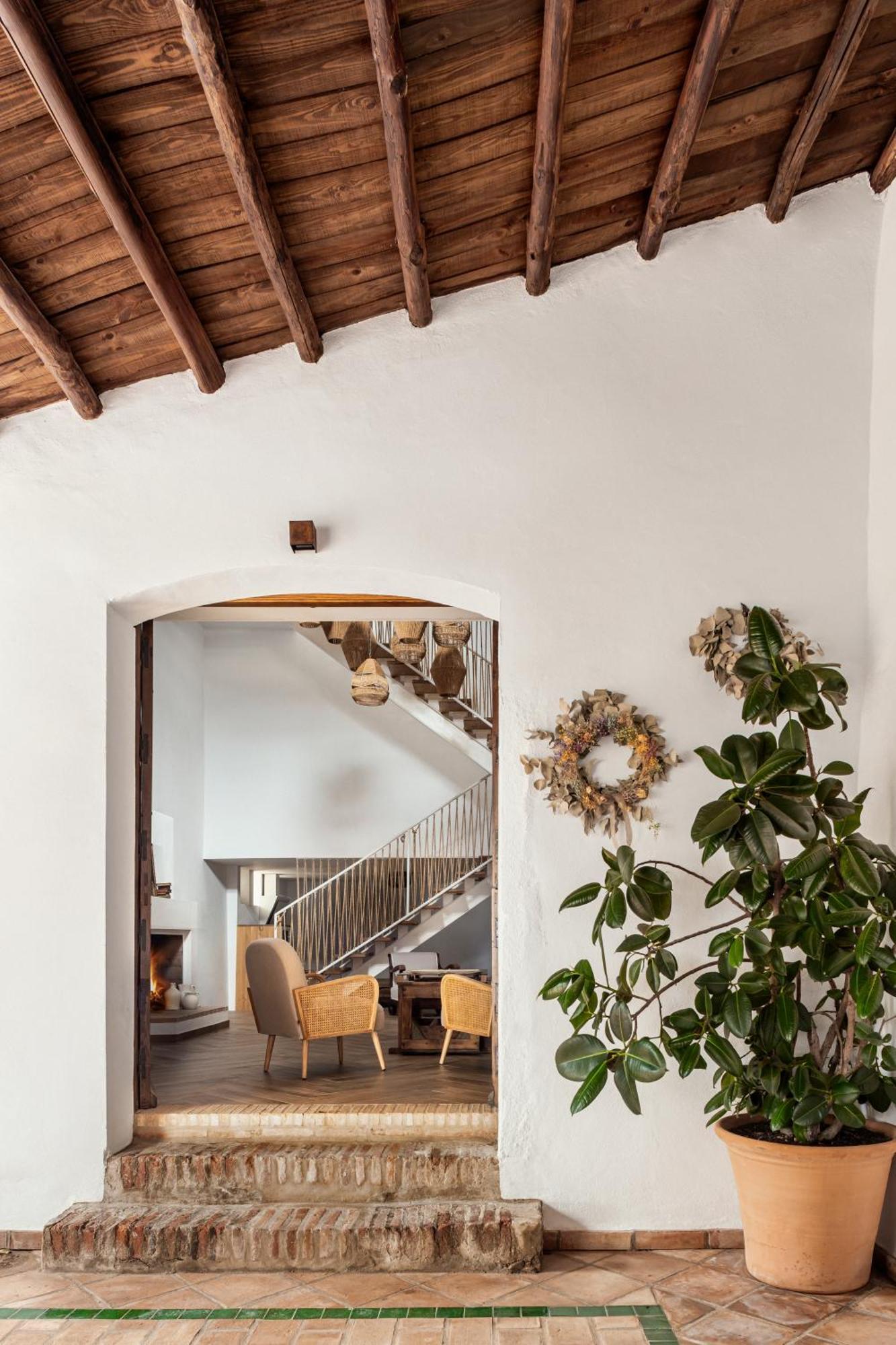 Apartamentos Turisticos El Patio Del Nogal غوادالوبي المظهر الخارجي الصورة